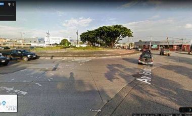 Alquiler local norte avenida Isidro Ayora en la principal