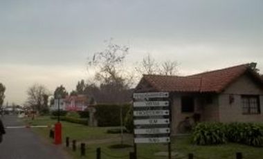 REGIO CHALET CAÑUELAS  Bº CERRADO ALTOS DEL CARMEN
