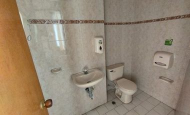 edificio en arriendo/venta en el rosario. Cod A25595