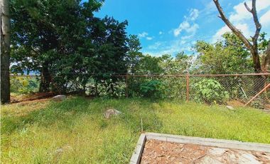 VENDO LOCAL DE 2 NIVELES PASO CANOAS
