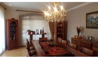 casa en venta en rio amarillo sayausi san sebastian de lujo con area verde