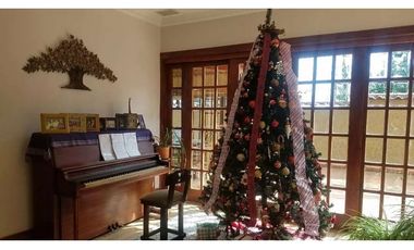 casa en venta en rio amarillo sayausi san sebastian de lujo con area verde