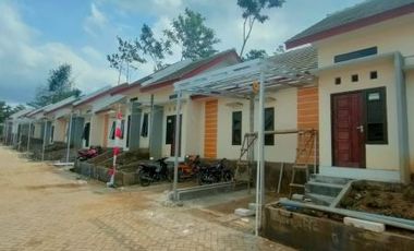 RUMAH MINILAIS TYPE 30