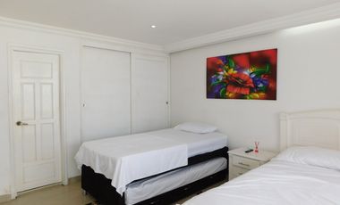 apartamento en venta en el laguito. Cod V92222