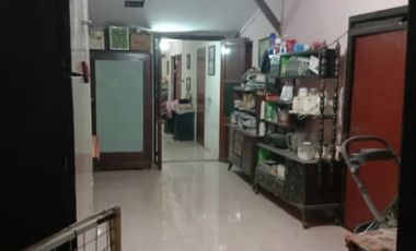 DIJUAL RUMAH USAHA KOTA LAMONGAN