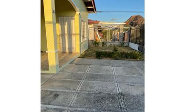 ALQUILER CASA PENONOMÉ
