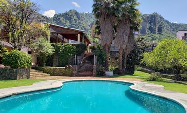 Tepoztlan Uso comercial con frente a la avenida principal