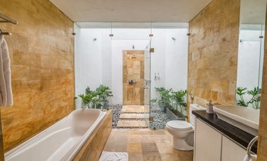 Yearly Rental - Modern 4-Bedroom Villa Next to Montessori School, Canggu, Bali