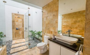 Yearly Rental - Modern 4-Bedroom Villa Next to Montessori School, Canggu, Bali