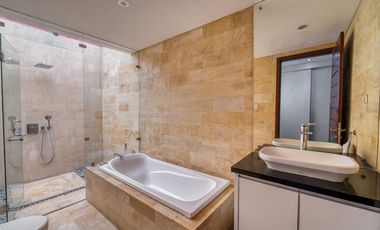 Yearly Rental - Modern 4-Bedroom Villa Next to Montessori School, Canggu, Bali