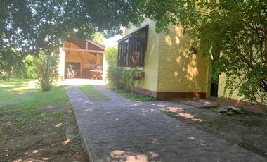 Casa en Cauntry  Champagnat Pilar