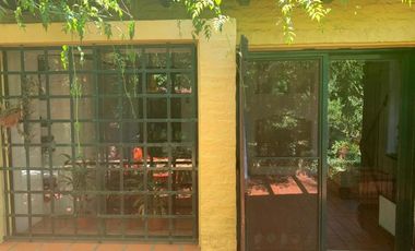Casa en Cauntry  Champagnat Pilar
