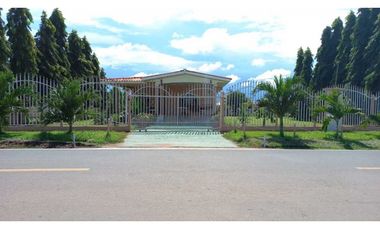 VENDO CASA EN HERRERA CHITRÉ 3R