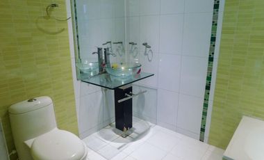 casa en venta en ciudad jardin. Cod V86334