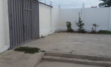 Casa de venta en Manta, zona norte