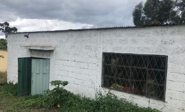 En Tisaleo, provincia de Tungurahua vendo linda propiedad con casa, amoblada