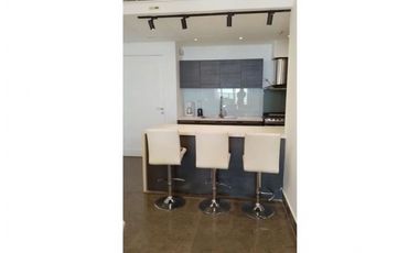 APARTAMENTO CON VISTA A LA CIUDAD EN AVENIDA BALBOA PH YOO PISO ALTO