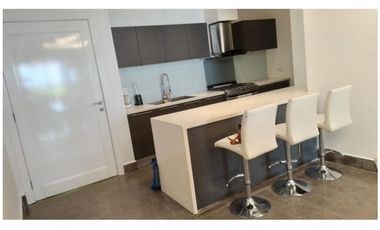 APARTAMENTO CON VISTA A LA CIUDAD EN AVENIDA BALBOA PH YOO PISO ALTO