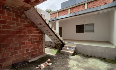 casa en arriendo en lomitas. Cod A29178