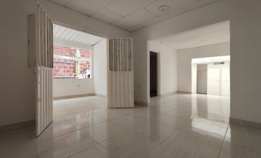 casa en arriendo en lomitas. Cod A29178