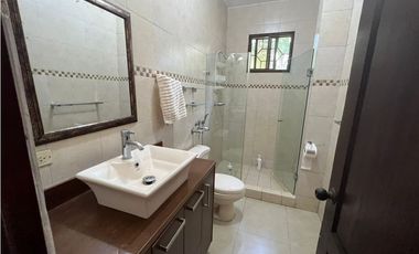 VENTA DE CASA EN ANCÓN