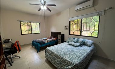 VENTA DE CASA EN ANCÓN