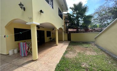 VENTA DE CASA EN ANCÓN
