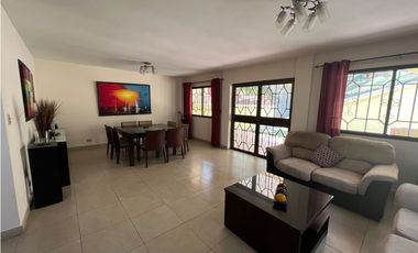 VENTA DE CASA EN ANCÓN