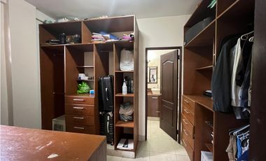 VENTA DE CASA EN ANCÓN