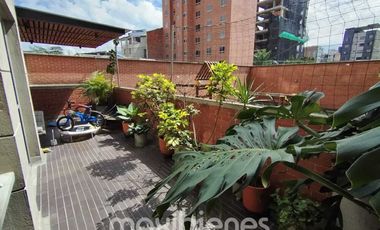 apartamento en arriendo en laureles. Cod A65351