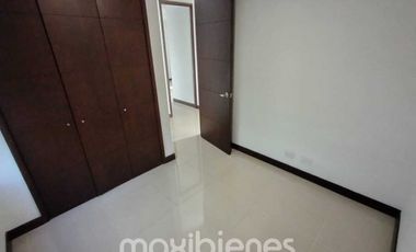 apartamento en arriendo en laureles. Cod A65351