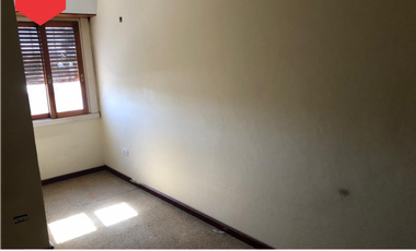 CASA EN LA CIUDAD DE BALCARCE (Calle 13 e/26 y 28)