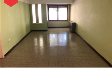 CASA EN LA CIUDAD DE BALCARCE (Calle 13 e/26 y 28)