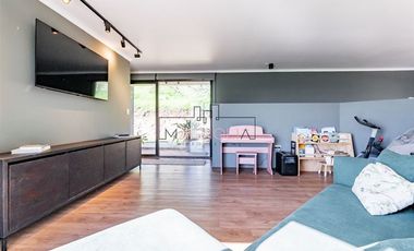 Casa en venta de 4 dorm. en Colina
