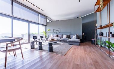 Casa en venta de 4 dorm. en Colina