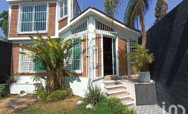 Casa en Venta en Acatlipa, en Temixco Morelos