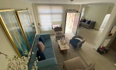 ALQUILO CASA DE LUJO AMOBLADA EN BOSQUES DE LA COSTA