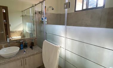 ALQUILO CASA DE LUJO AMOBLADA EN BOSQUES DE LA COSTA