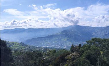 Casa Finca en Parcelación en Norte América
