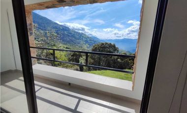 Casa Finca en Parcelación en Norte América
