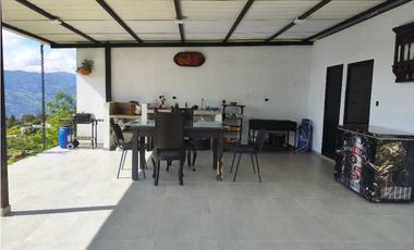 Casa Finca en Parcelación en Norte América