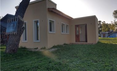 CASA A ESTRENAR 2 AMBIENTES LA CALETA