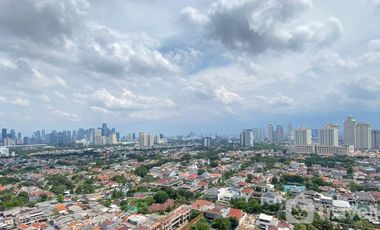 Apartemen Permata Hijau Suites