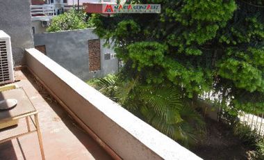 Duplex en Venta Villa Sarmiento / Moron (A120 3609)