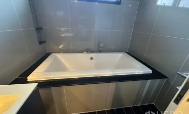 For rent or sale 4 Bedroom Detached House in Setthasiri Wongwaen-Lamlukka in Bueng Kham Phroi, Lam Luk Ka, Pathum Thani