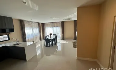 For rent or sale 4 Bedroom Detached House in Setthasiri Wongwaen-Lamlukka in Bueng Kham Phroi, Lam Luk Ka, Pathum Thani