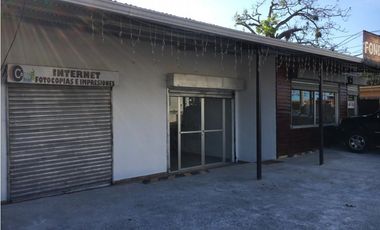 SEA CONFIABLE VENDE CASA CON 3 LOCALES COMERCIALES EN CHORRERA