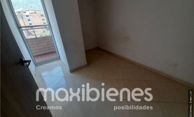 apartamento en arriendo en  niquia. Cod A64562