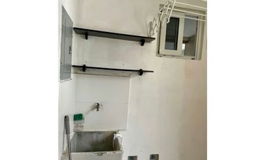 ALQUILO APARTAMENTO EN VERSALLES