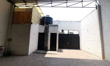 RENTA DE BODEGA COL. VISTA HERMOSA, FRENTE A COSTCO